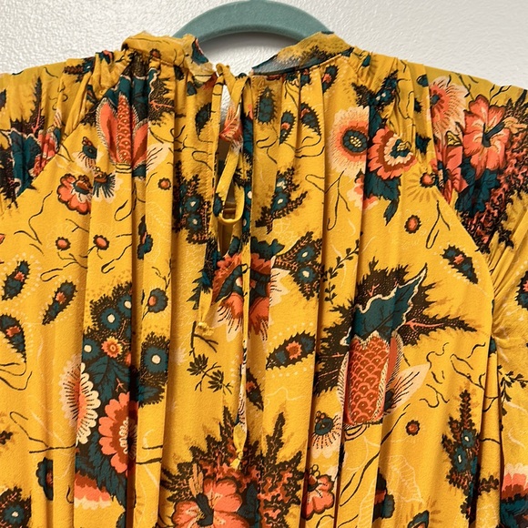 Noelle Floral Silk Tie-Cuff Maxi Dress - Picture 7 of 9